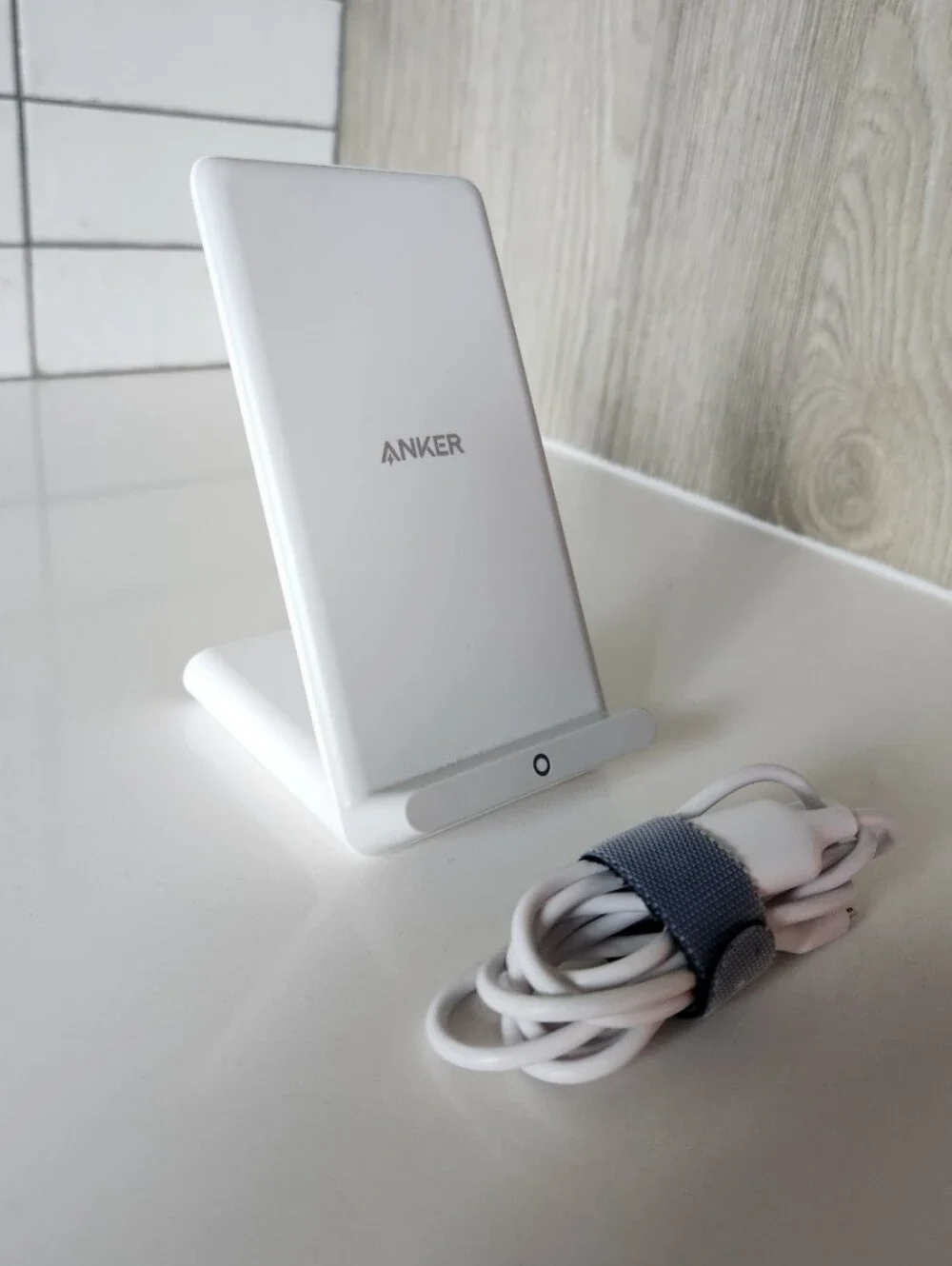 Anker PowerWave White Wireless Charging Stand with Cable